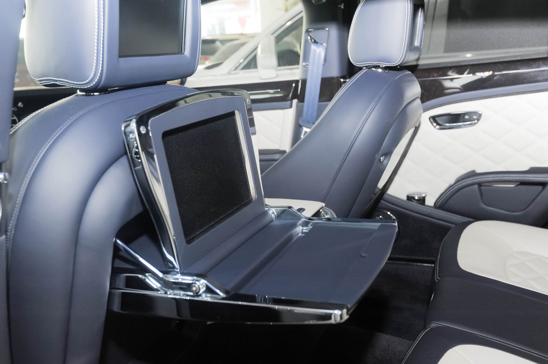 Bentley Mulsanne Speed xanh duong anh 8