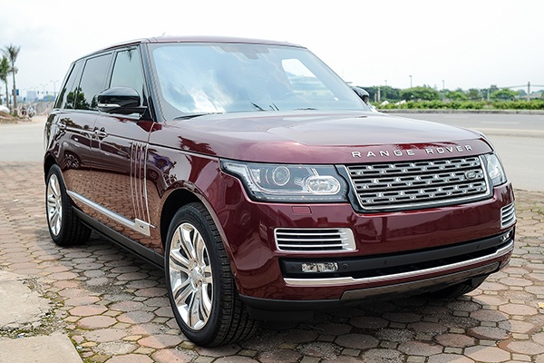 Range Rover LWB Black Edition mau hiem tai Ha Noi hinh anh