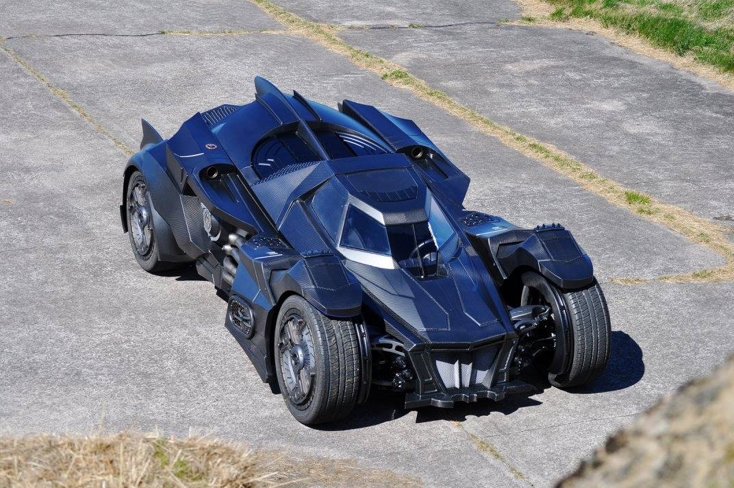 Batmobile Arkham Knight anh 5