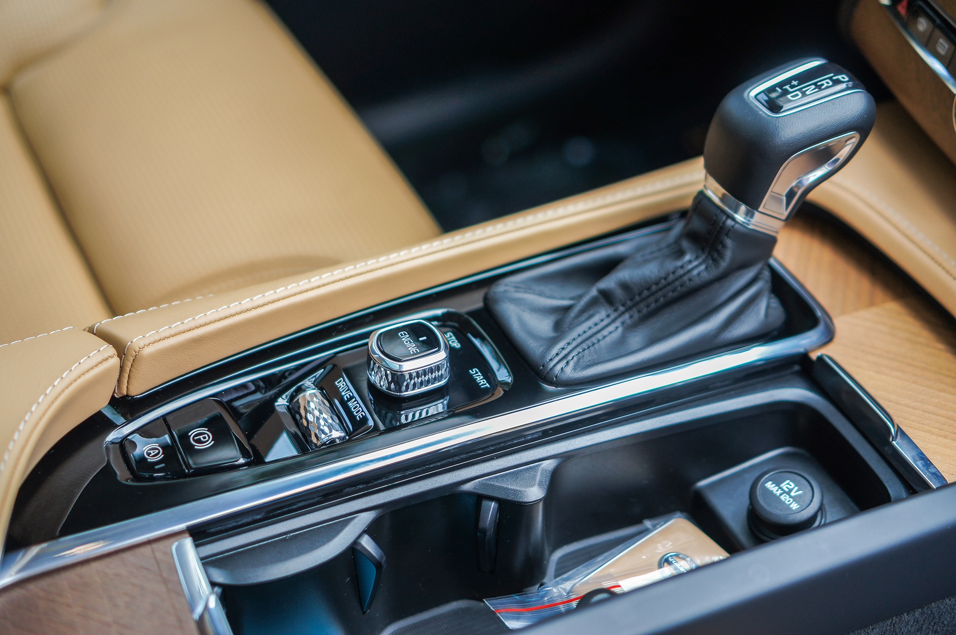 Volvo XC90 T6 Inscription tại Việt Nam ảnh 11 Volvo XC90 T6 Inscription tai Viet Nam anh 11