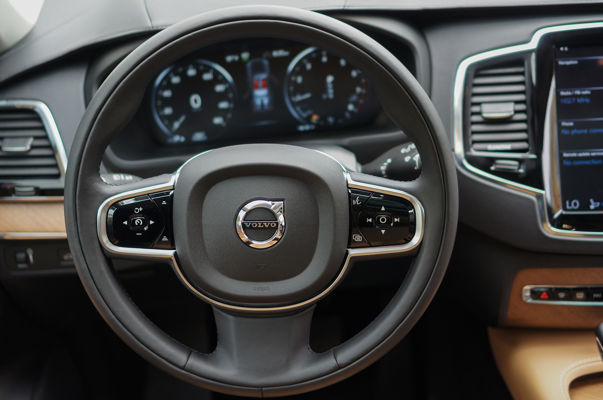 Volvo XC90 T6 Inscription tại Việt Nam ảnh 8 Volvo XC90 T6 Inscription tai Viet Nam anh 8