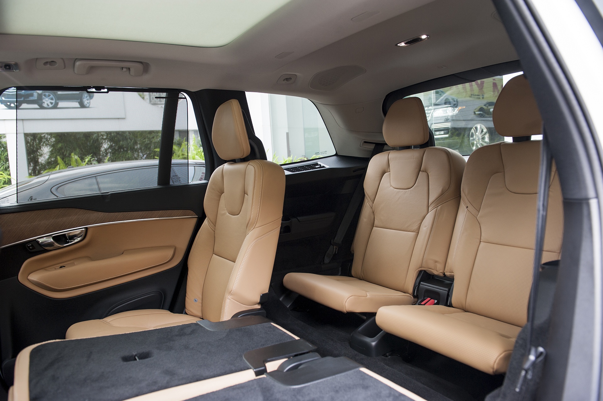 Volvo XC90 T6 Inscription tai Viet Nam anh 13