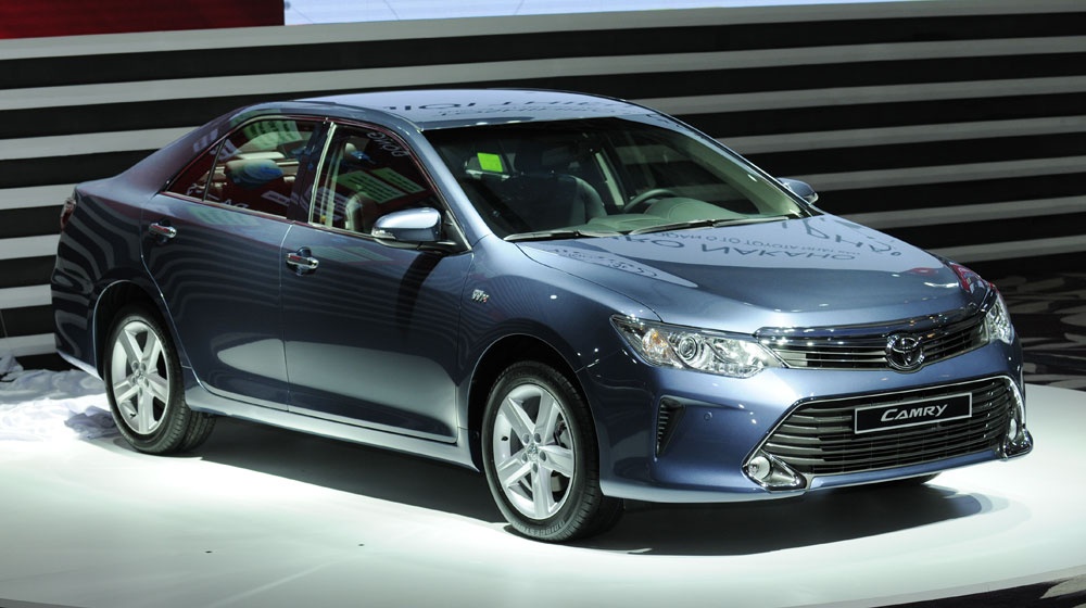 Toyota ban hon 4.000 xe tai Viet Nam trong thang 4/2016 hinh anh