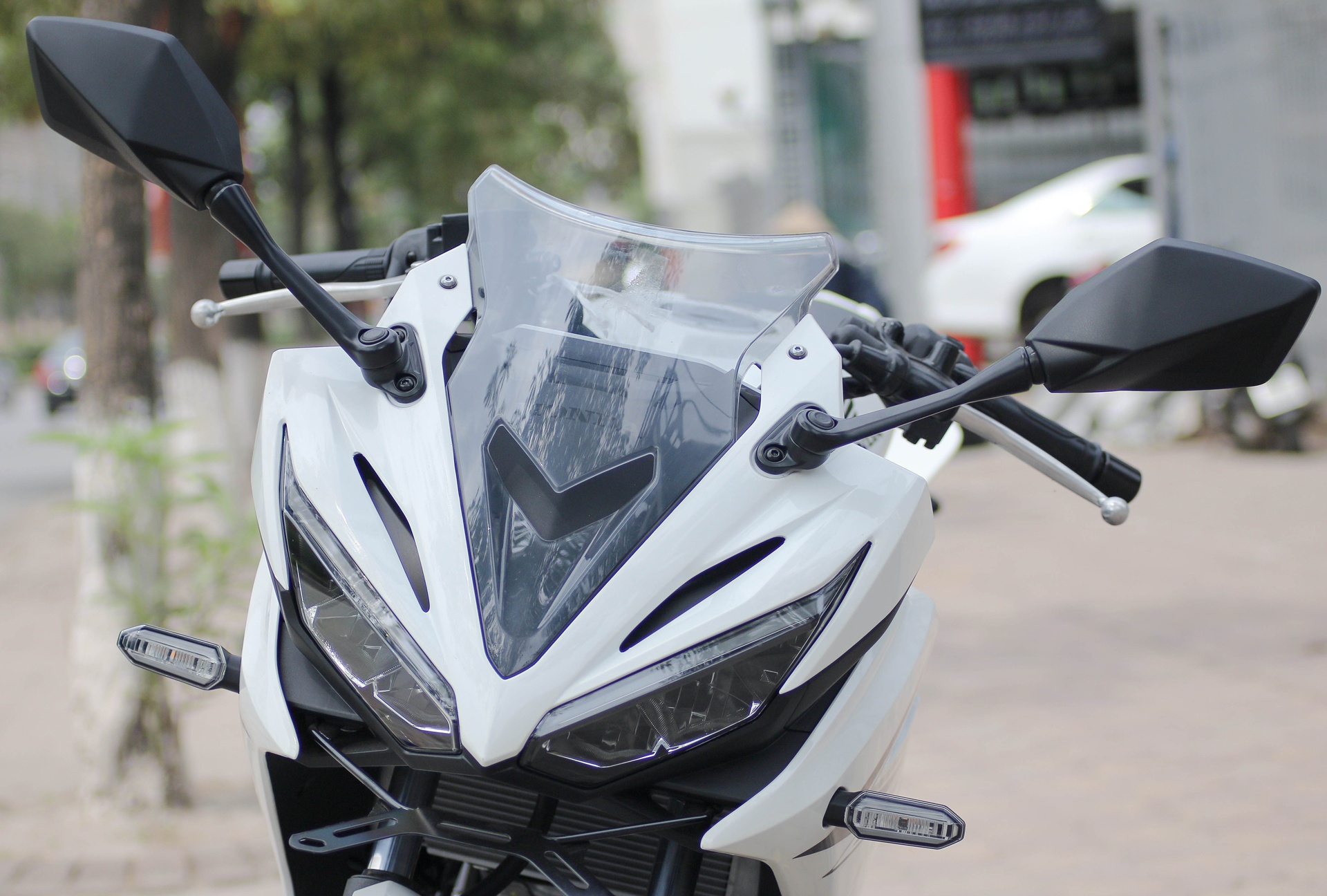 Honda CBR150R 2016 tai Ha Noi anh 4