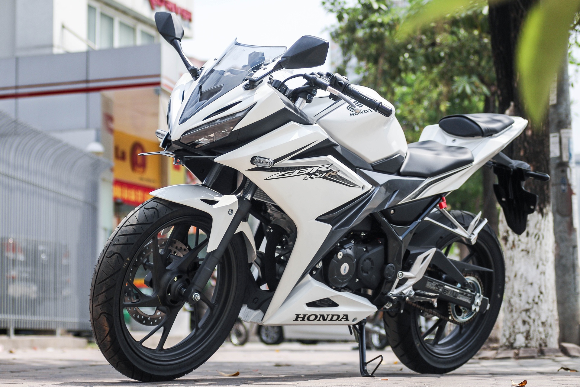 Honda CBR150R 2016 tai Ha Noi anh 1