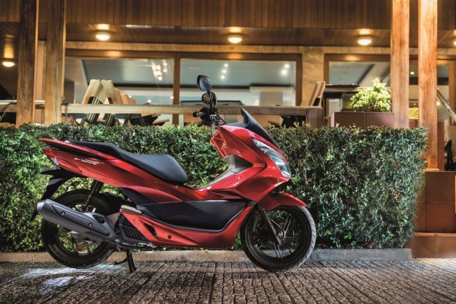 Honda PCX 2017 lộ diện ảnh 1 Honda PCX 2017 lo dien anh 1