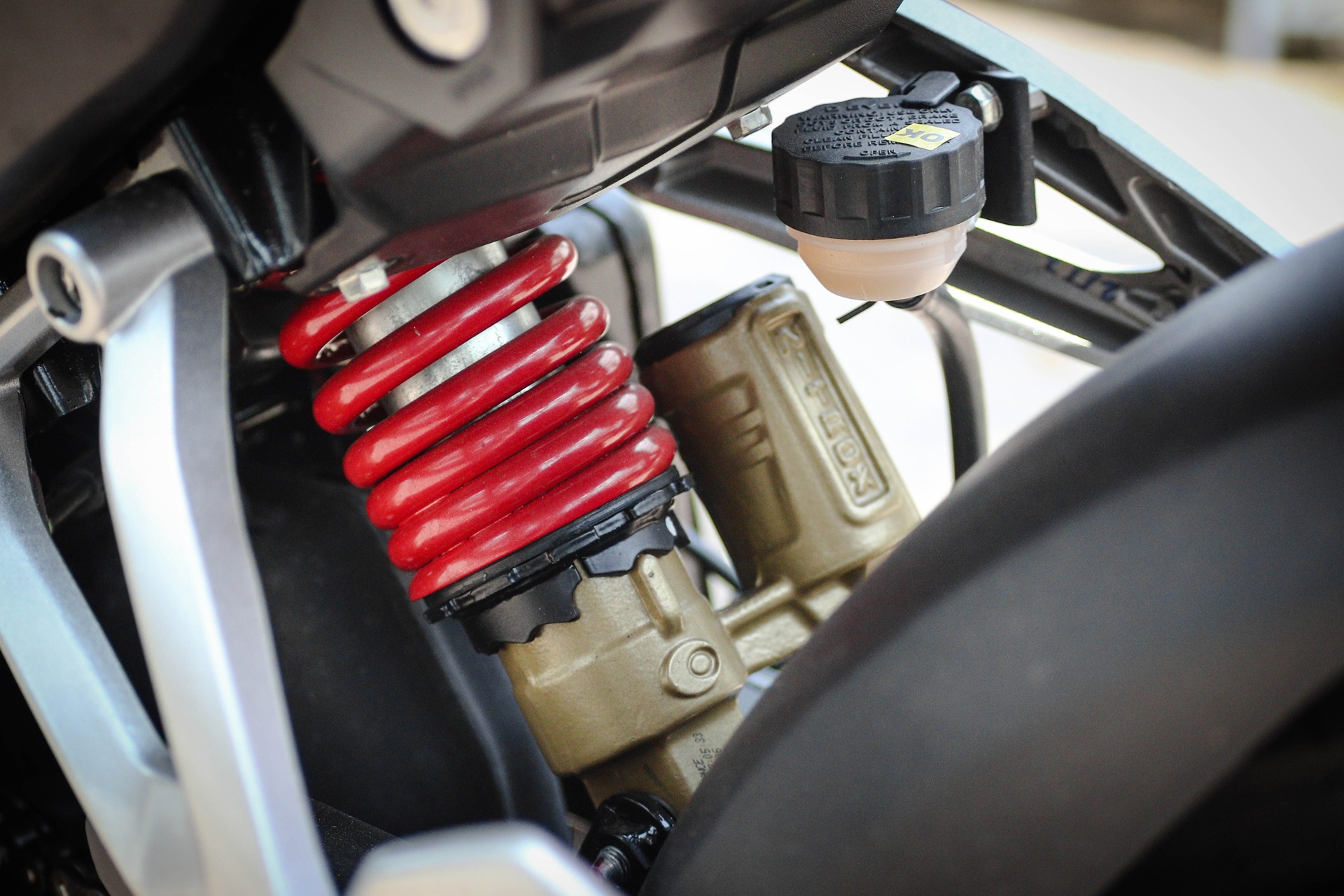 Kawasaki Bajaj 200NS tai Ha Noi anh 10