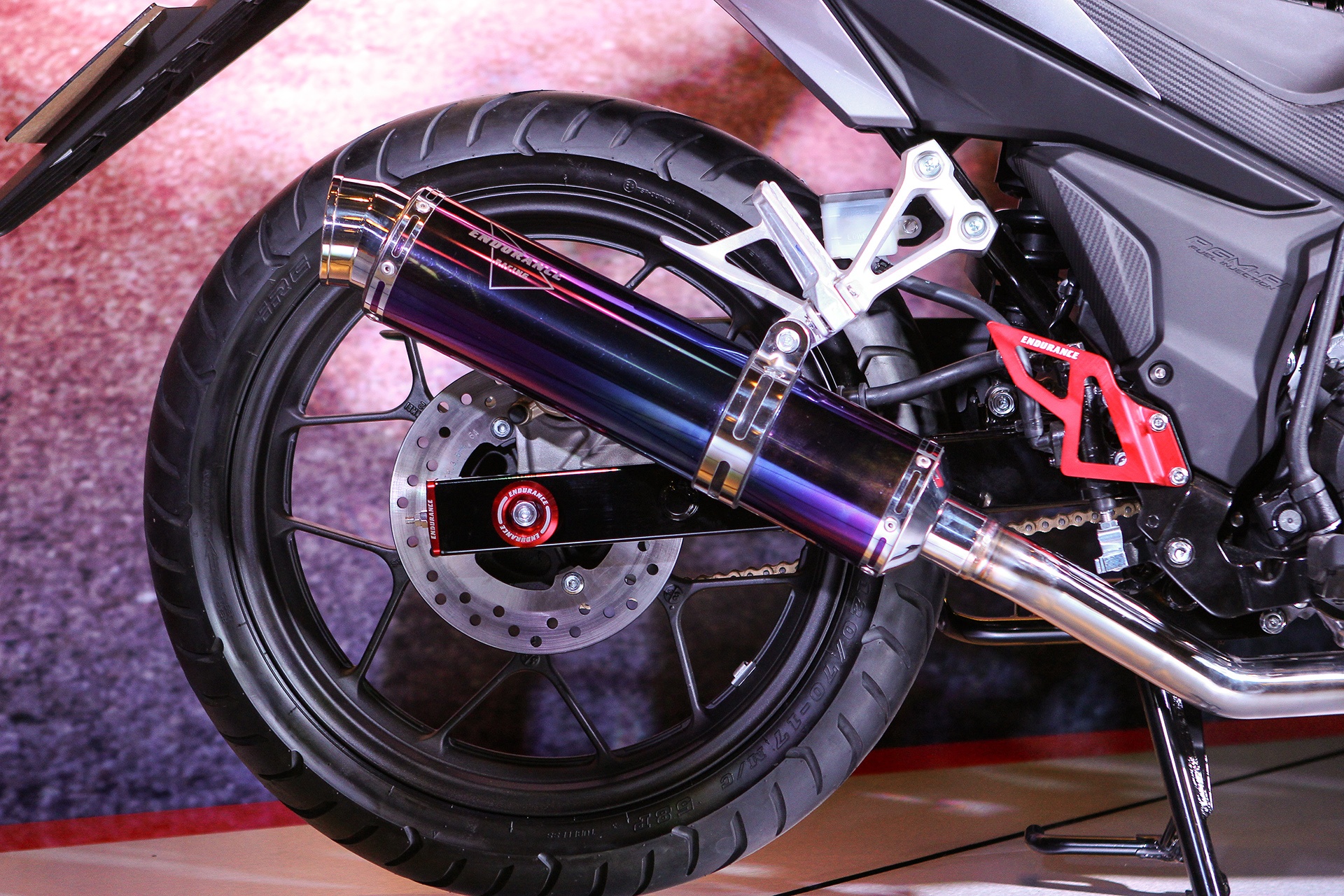 Honda Winner 150 độ cính hãng ảnh 6 Honda Winner 150 do cinh hang anh 6