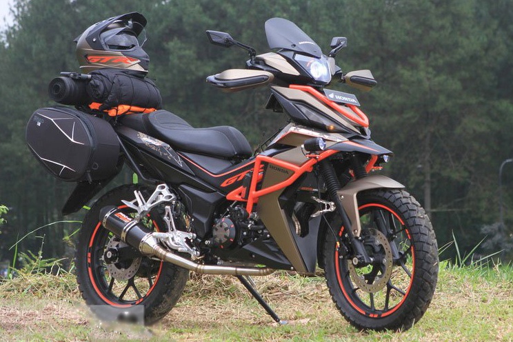 Cap Honda Winner 150 do phong cach cho dan phuot hinh anh