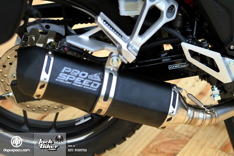 Honda Winner 150 do anh 11