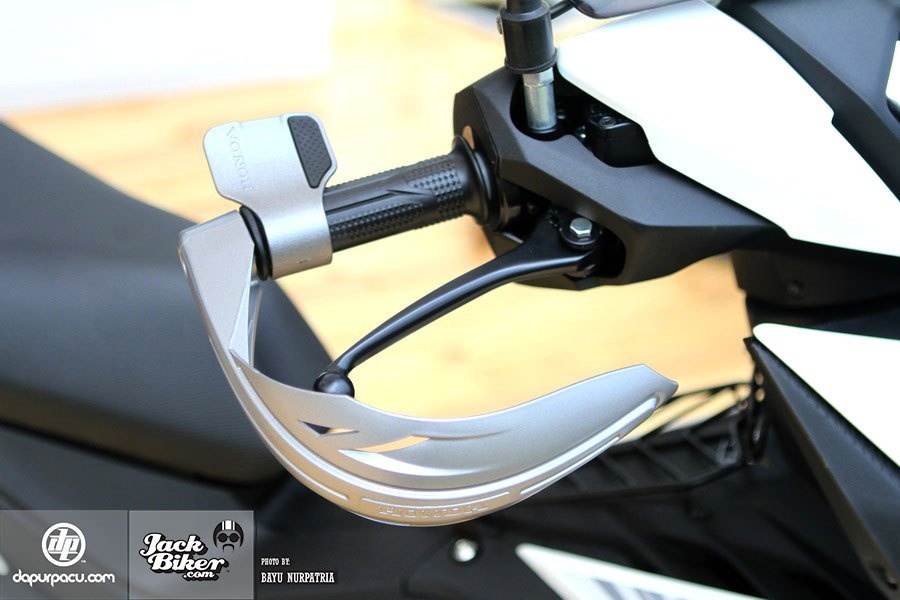 Honda Winner 150 do anh 7