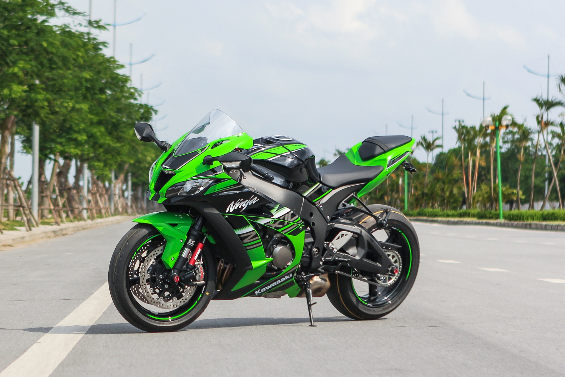 Kawasaki ZX-10R 2016 tai Ha Noi anh 2