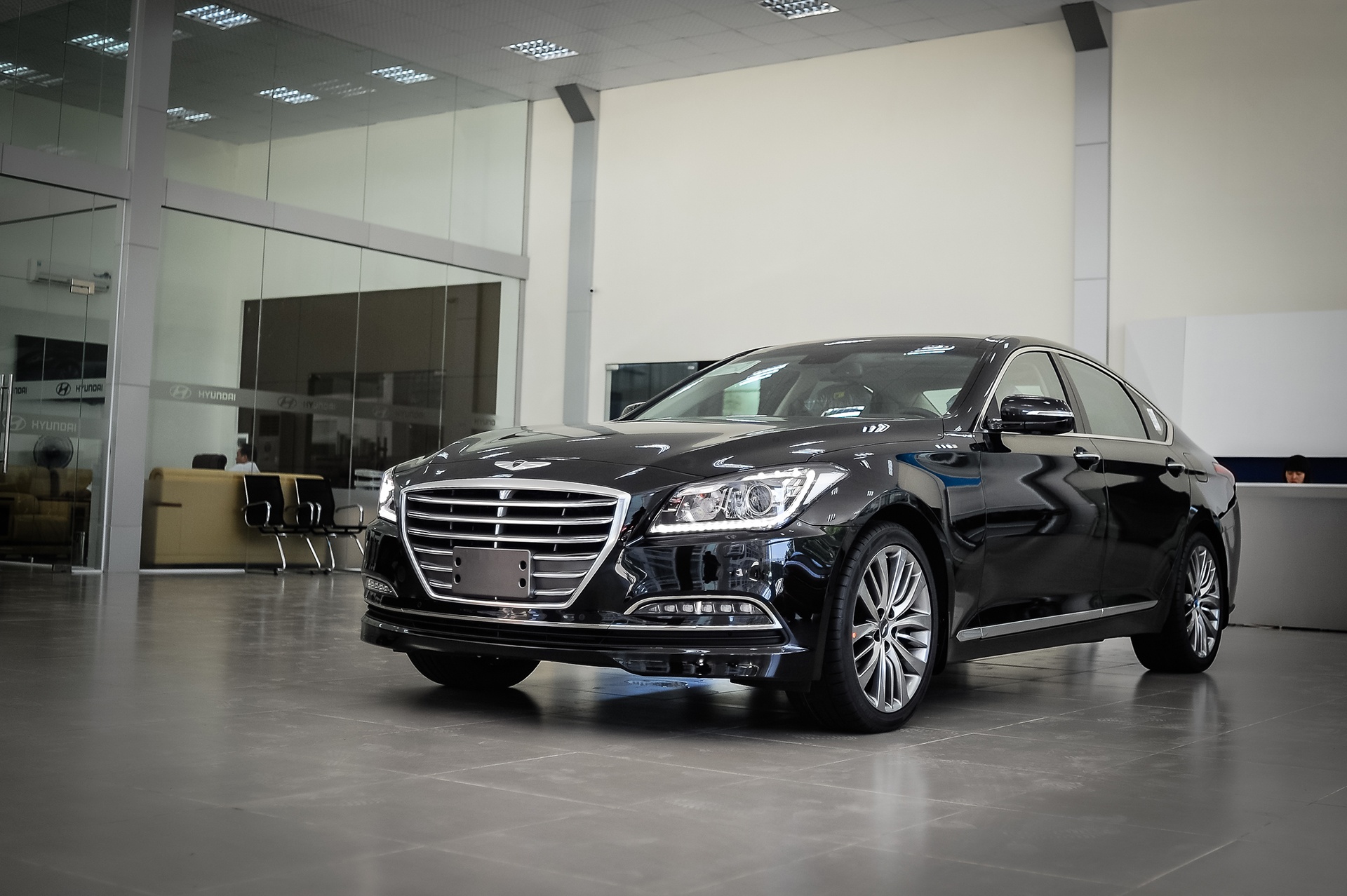 Hyundai Genesis sedan 2016 tai Ha Noi anh 16