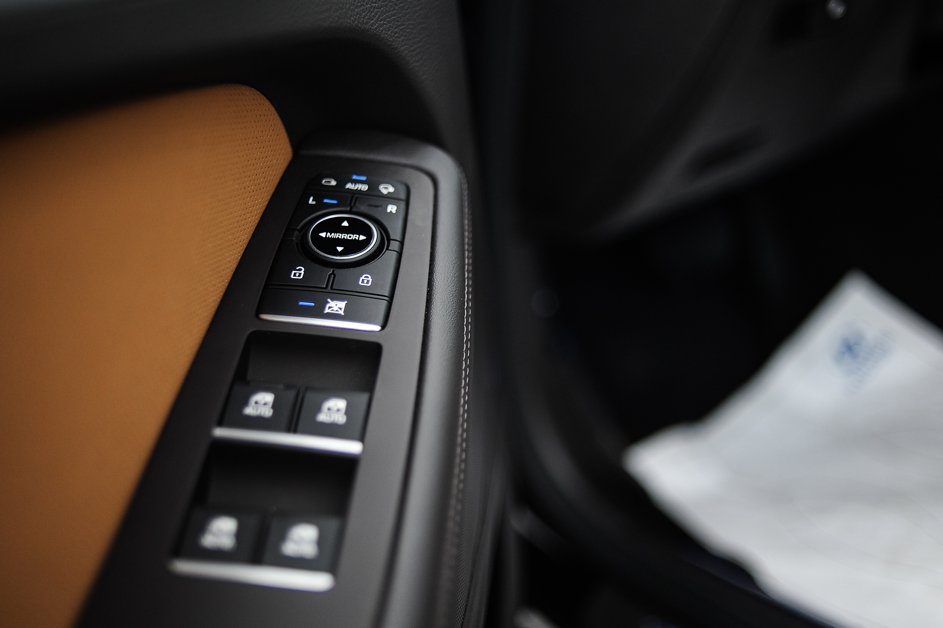 Hyundai Genesis sedan 2016 tai Ha Noi anh 15