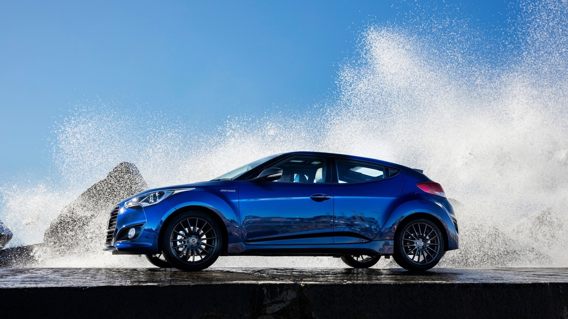 Hyundai Veloster phien ban dac biet so luong han che hinh anh