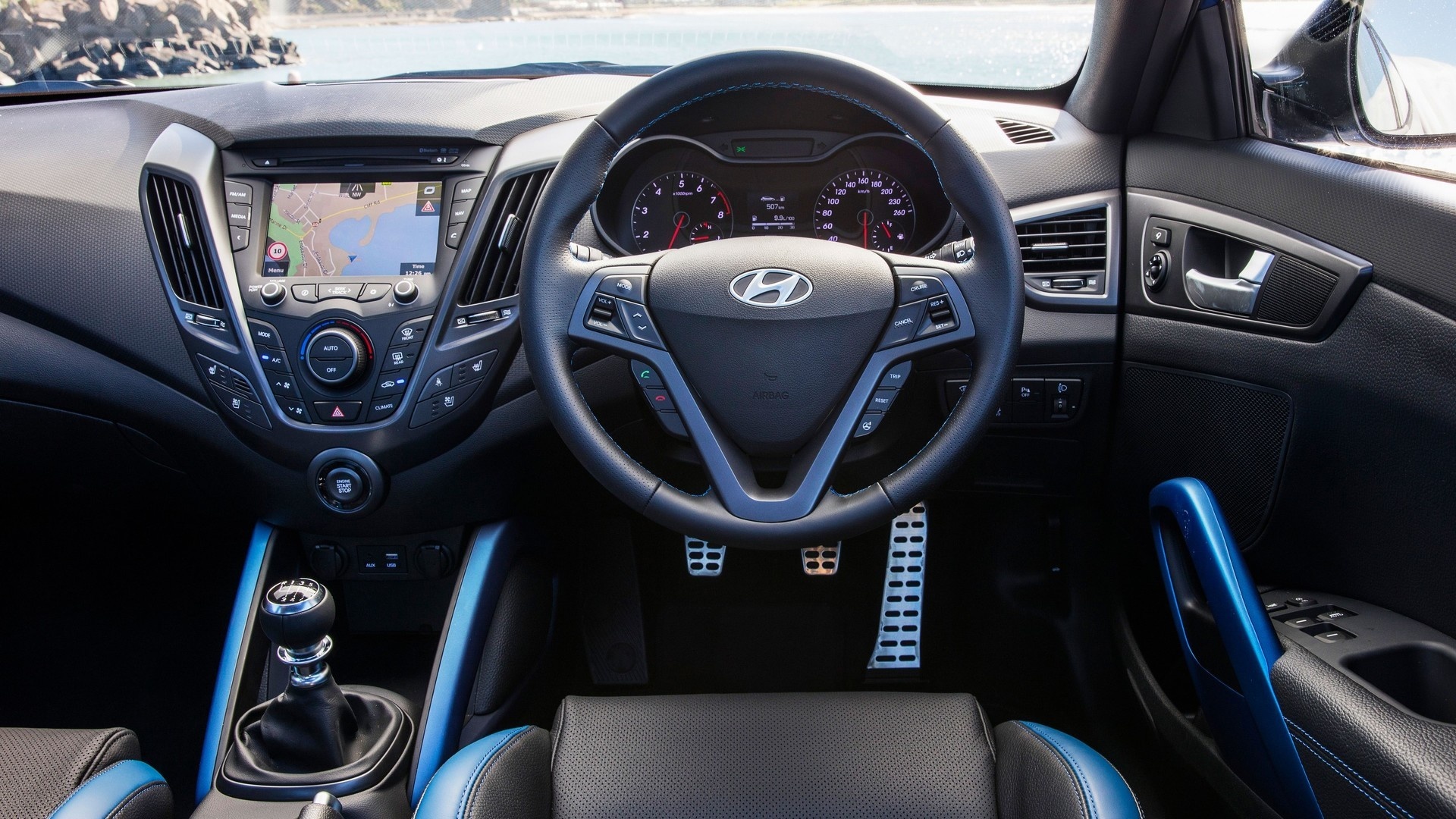 Hyundai Veloster Street Turbo ban gioi han anh 7