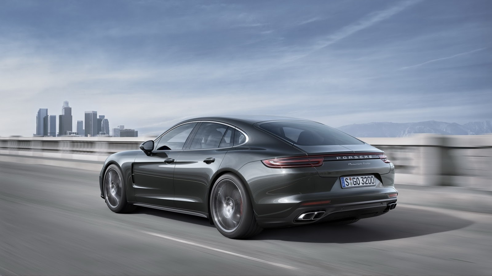 Porsche Panamera 2017 ra mat anh 9