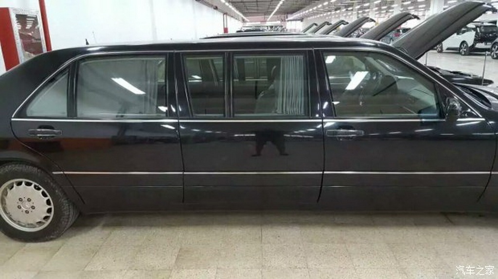 Thanh ly xe sang gia re anh 3