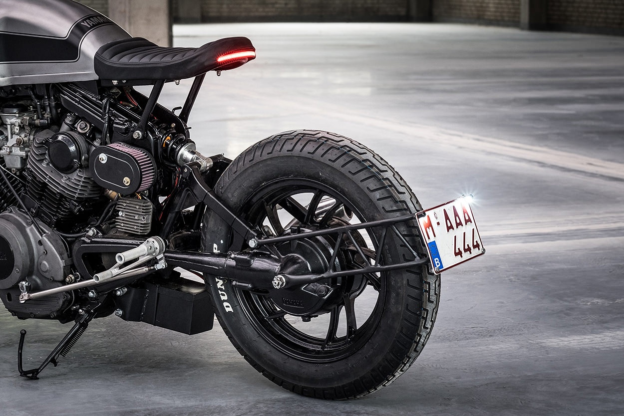 xe Yamaha do phong cach co dien anh 9