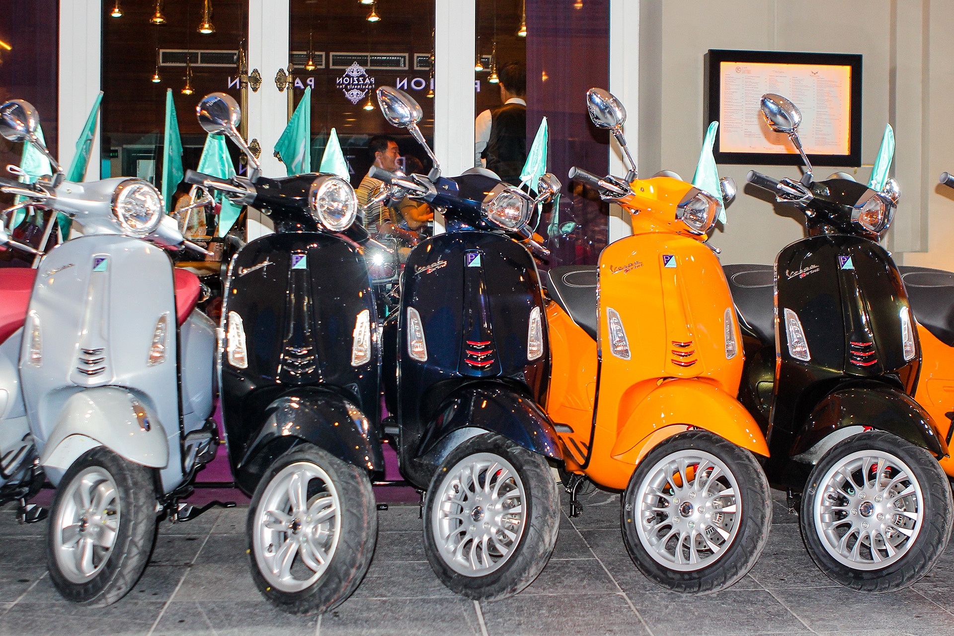 Vespa 2016 gia tu 69, 9 trieu anh 2