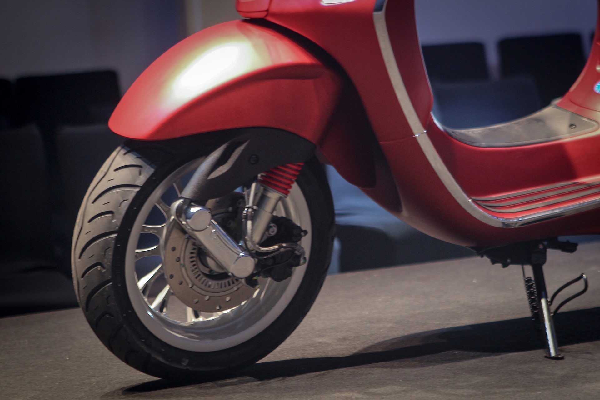 Vespa 2016 gia tu 69, 9 trieu anh 10