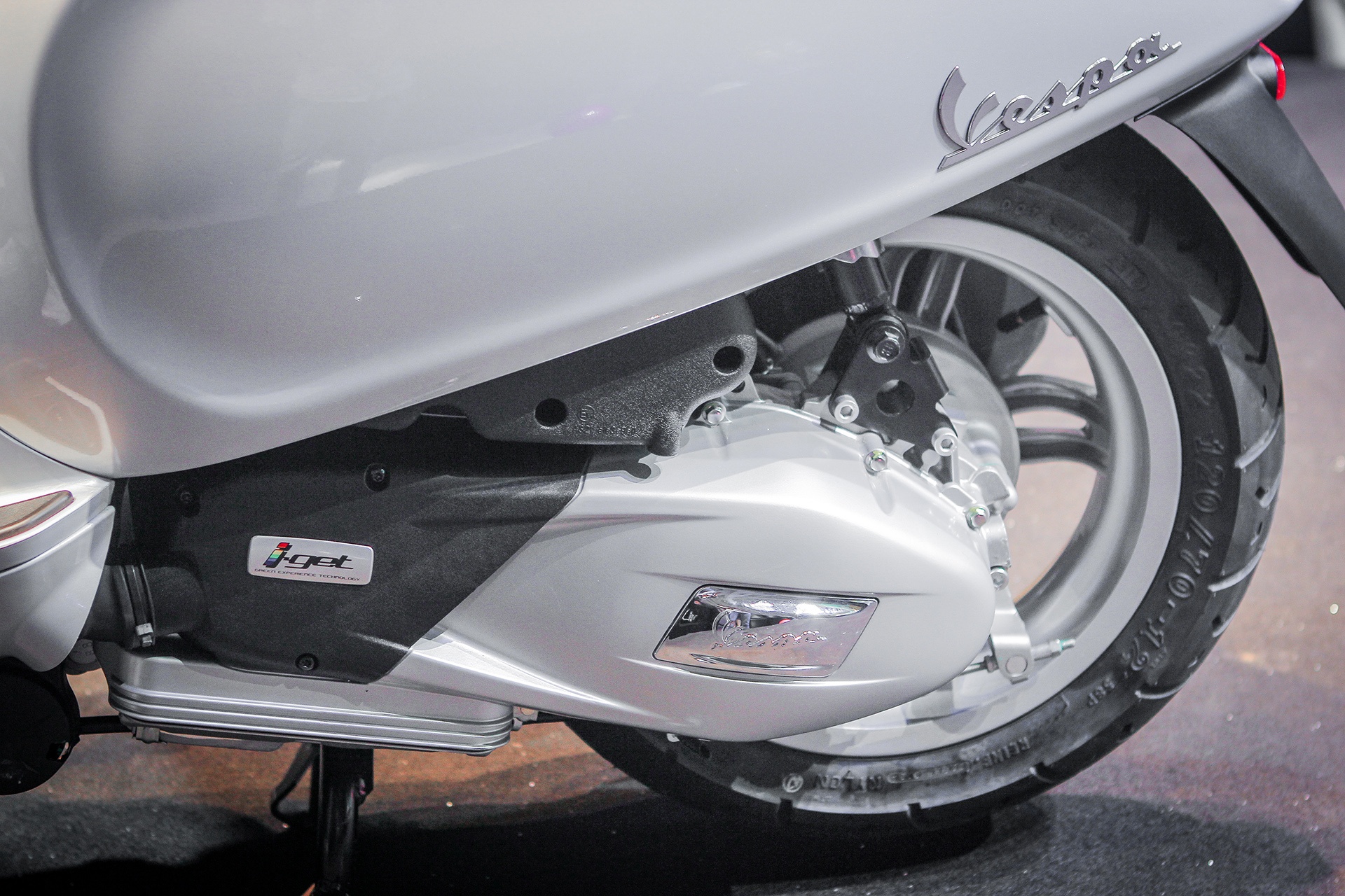 Vespa 2016 gia tu 69, 9 trieu anh 8