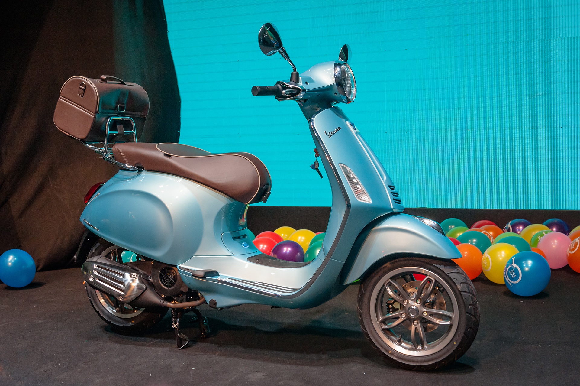 Vespa ban dac biet tai Viet Nam anh 5