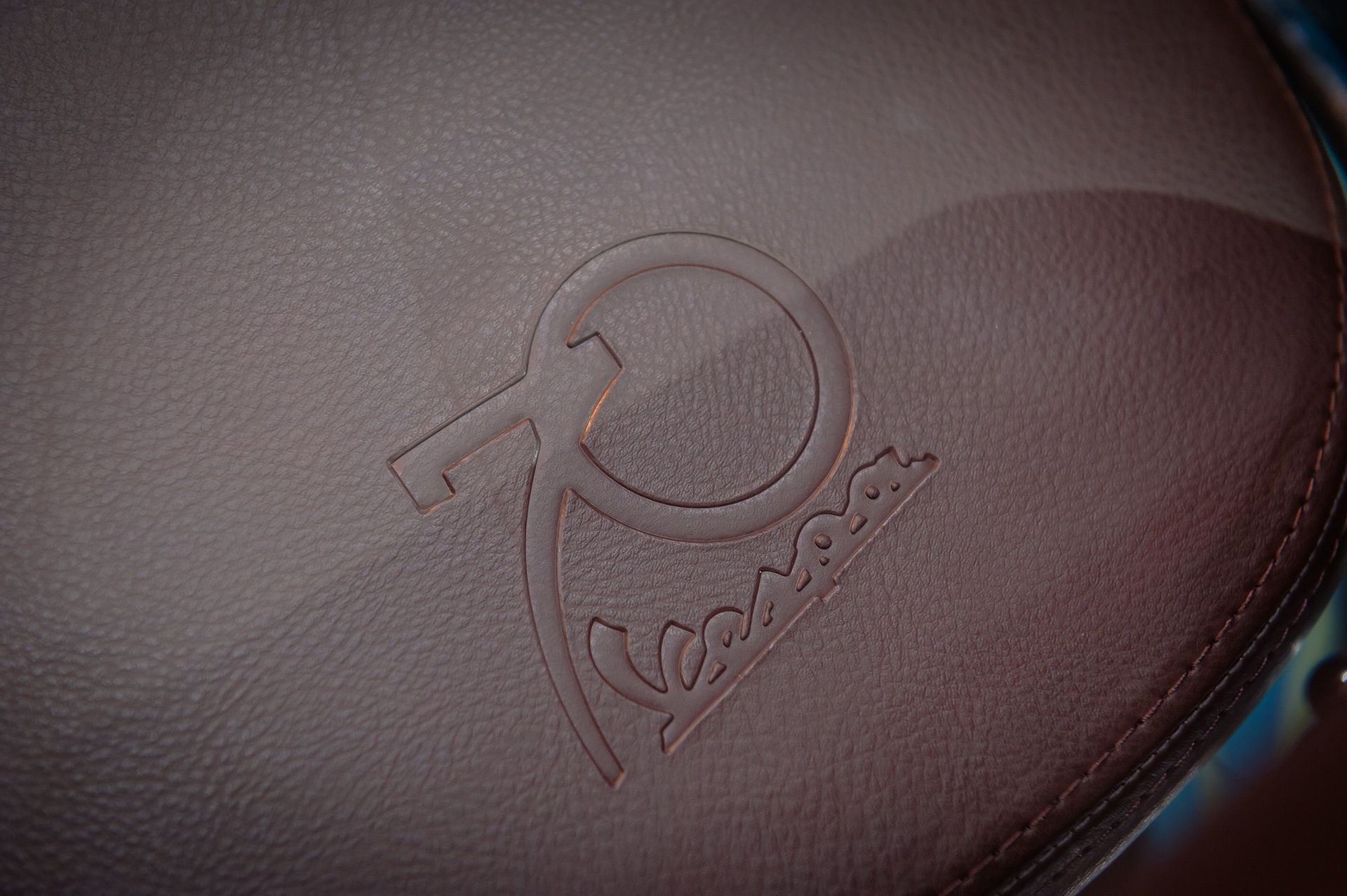 Vespa ban dac biet tai Viet Nam anh 10