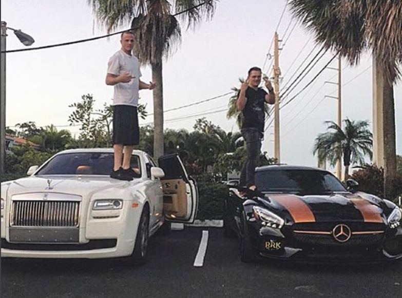 phu nhi dai Nga choi xe anh 1