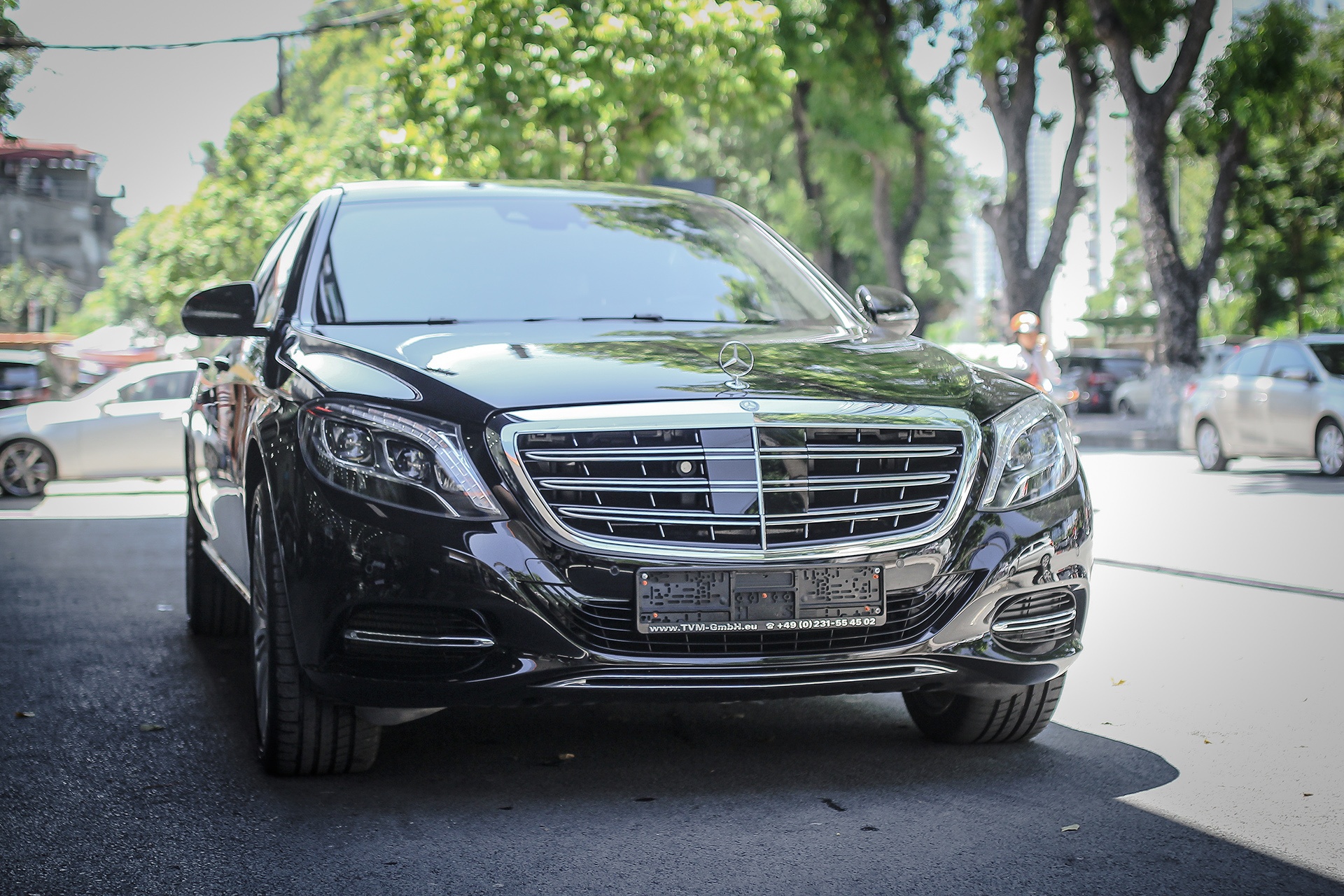 Chi tiet xe sang Mercedes-Maybach S500 tai Ha Noi hinh anh