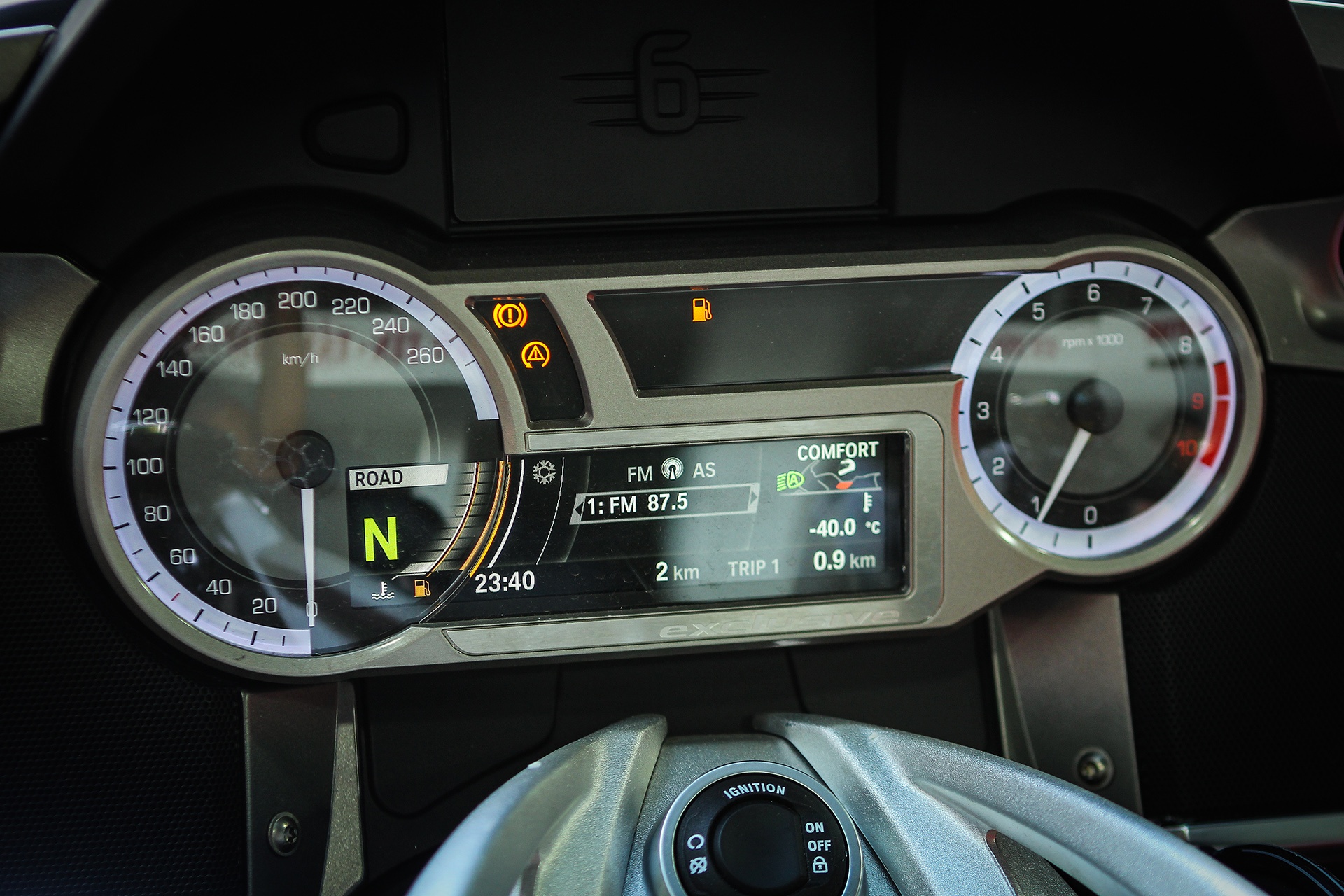 BMW K1600 GTL Exclusive tai Ha Noi anh 6