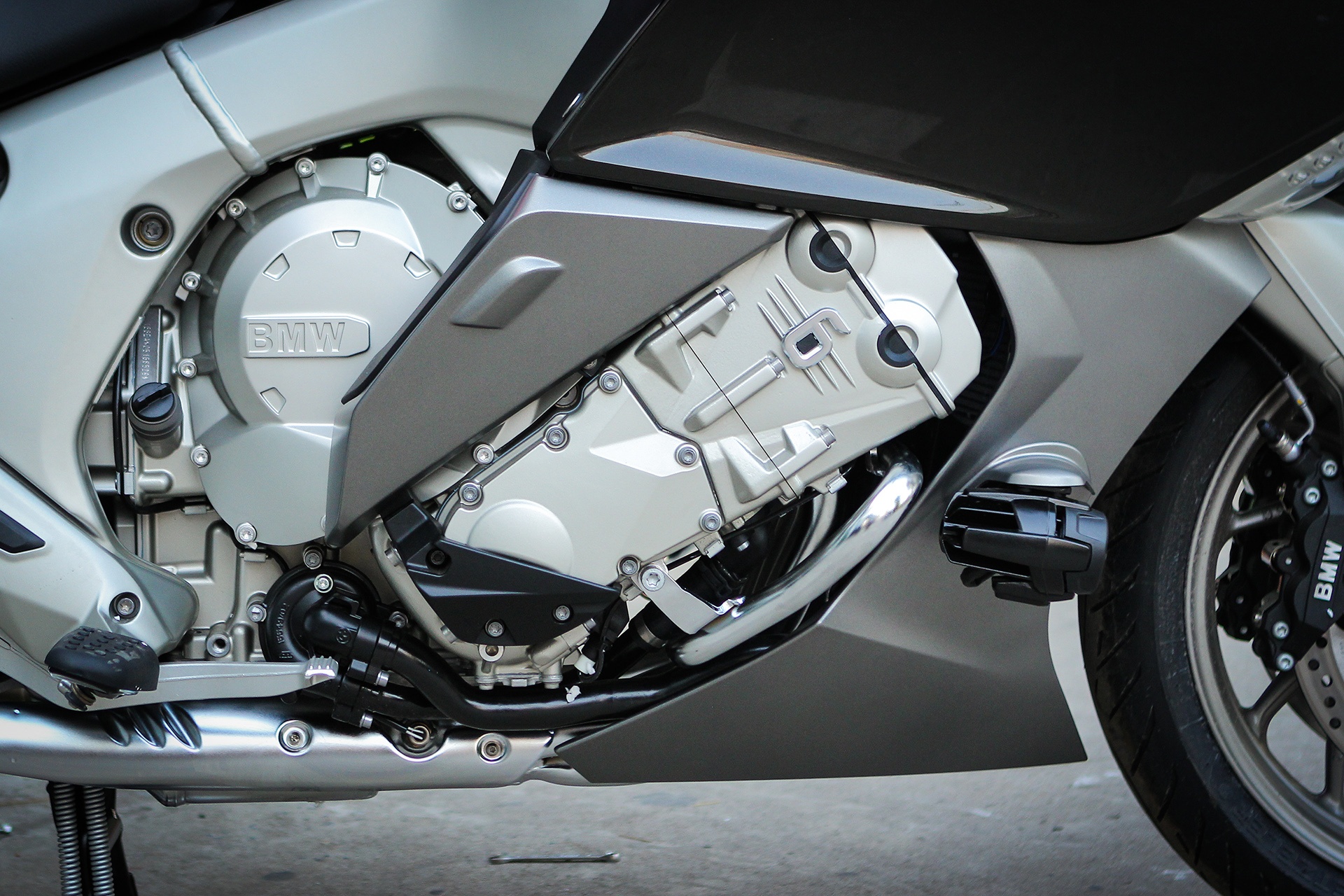 BMW K1600 GTL Exclusive tai Ha Noi anh 10