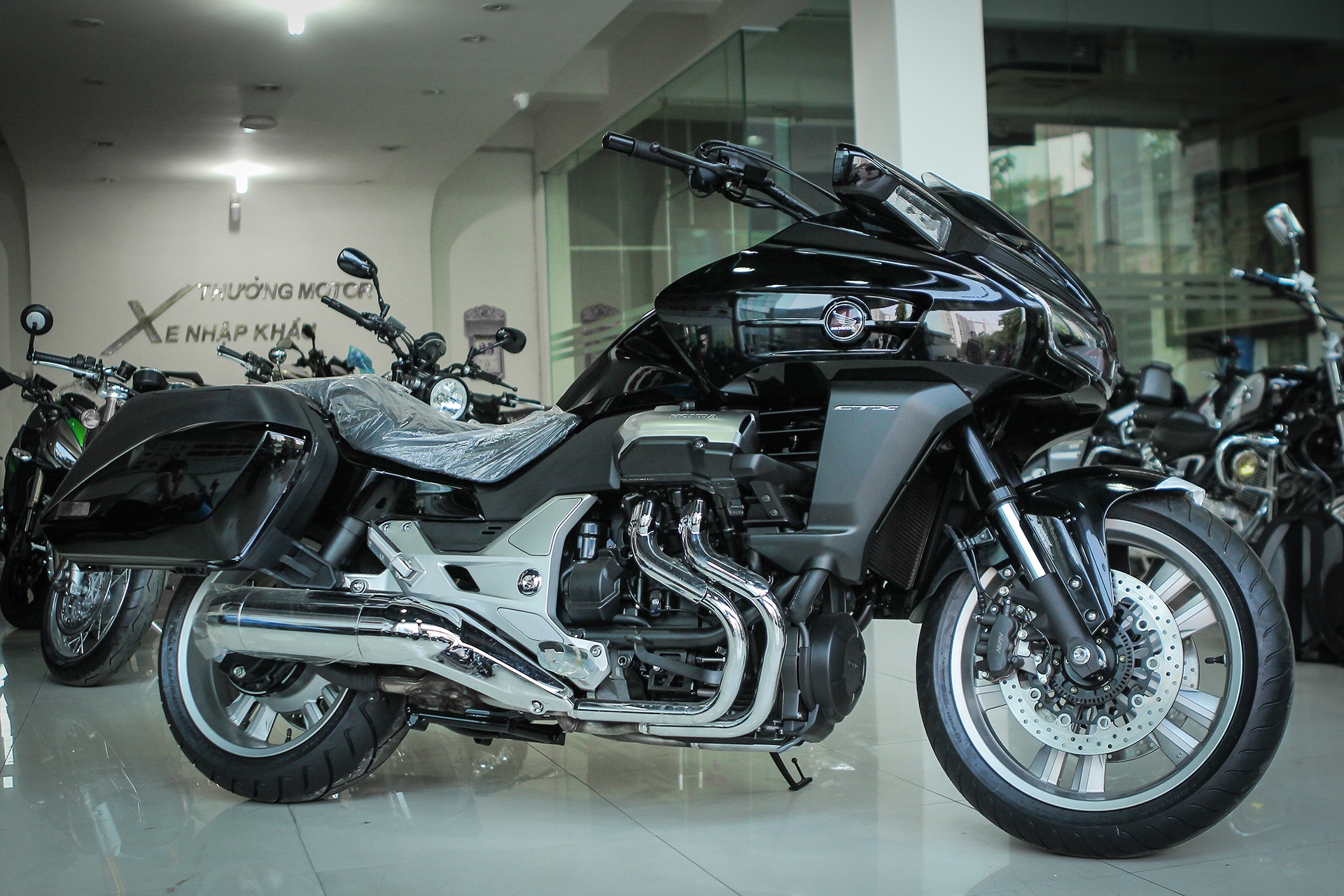 Honda CTX1300 ABS tai Viet Nam anh 1