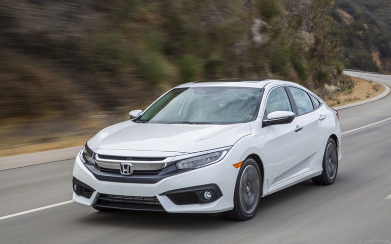 Honda Civic 2016 gia tu 28.000 USD tai Malaysia hinh anh