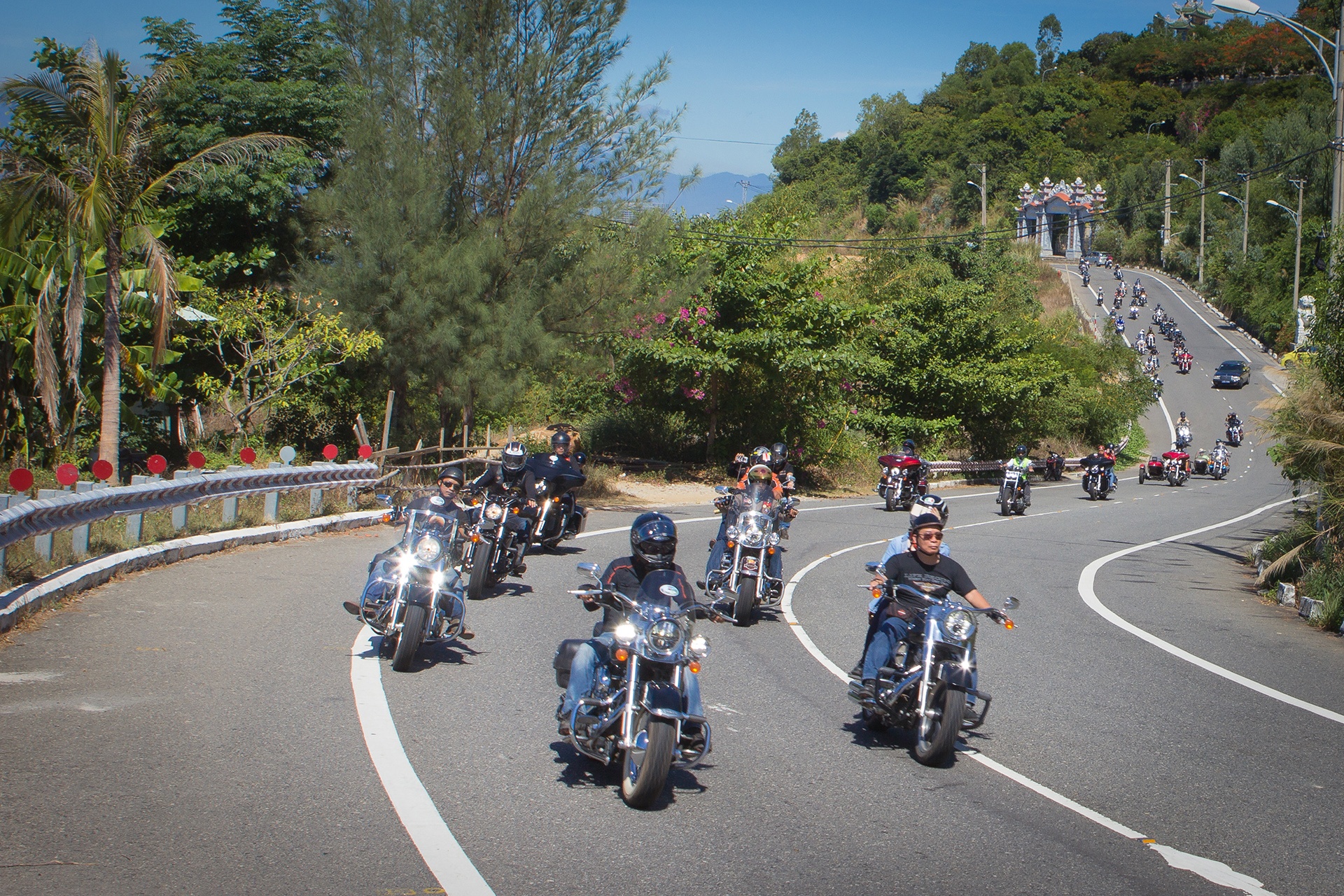 Video dieu hanh xe phan khoi lon tai Da Nang hinh anh