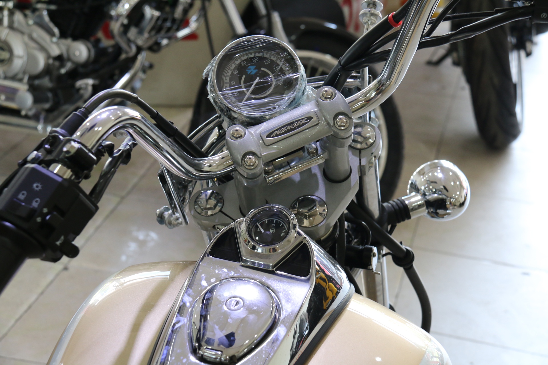 Bajaj Avenger ve Viet Nam anh 1