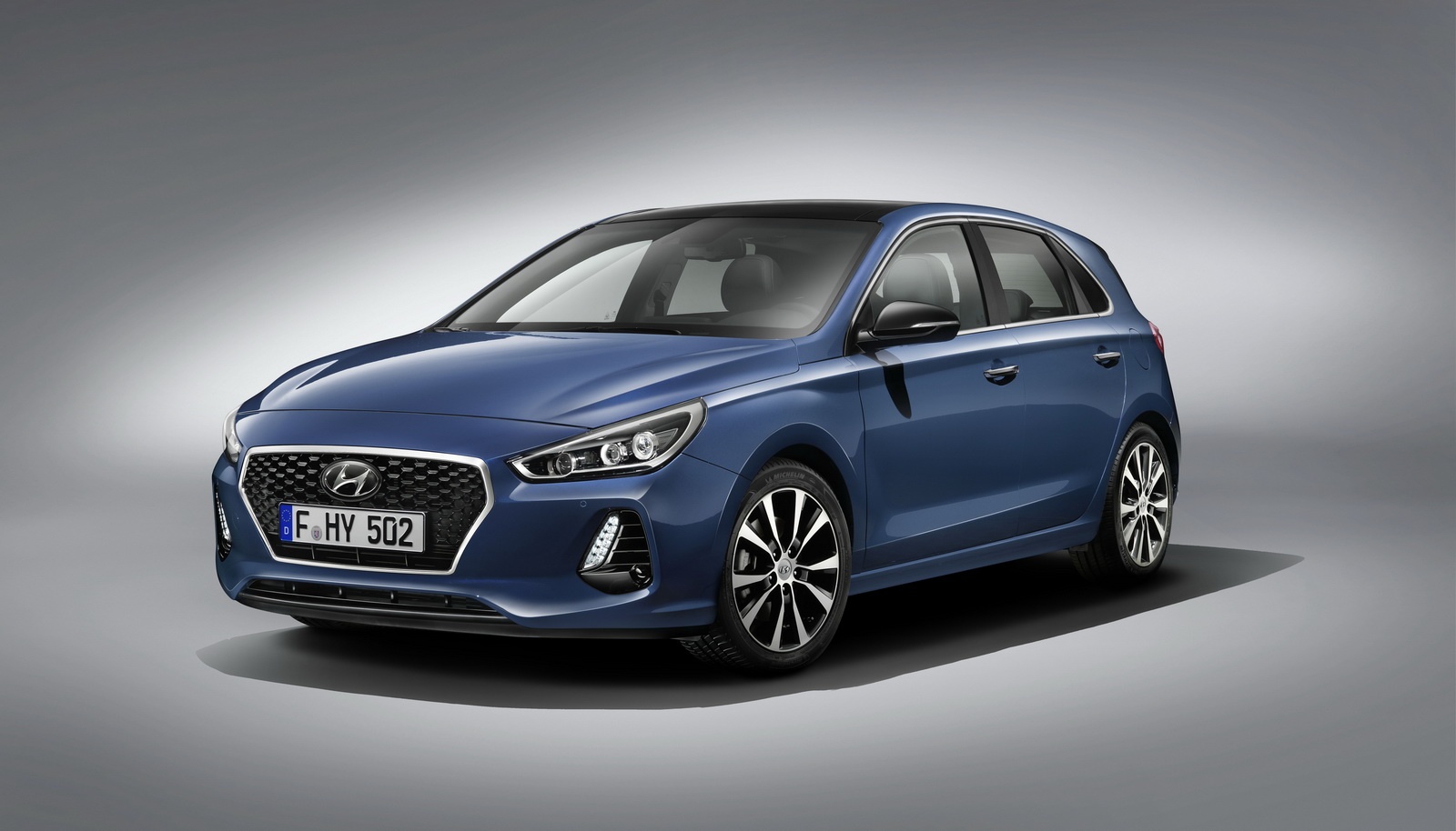 Hyundai i30 hoan toan moi trinh lang hinh anh