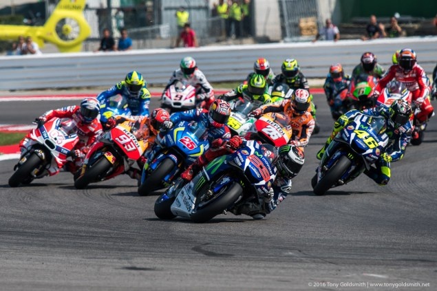 Nhung hinh anh an tuong tai chang 13 MotoGP 2016 hinh anh