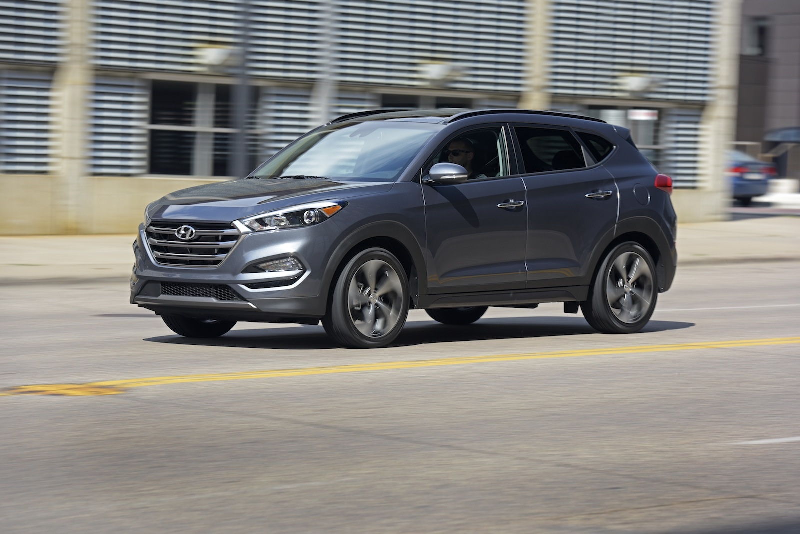 Hyundai trieu hoi Tucson 2016 hinh anh