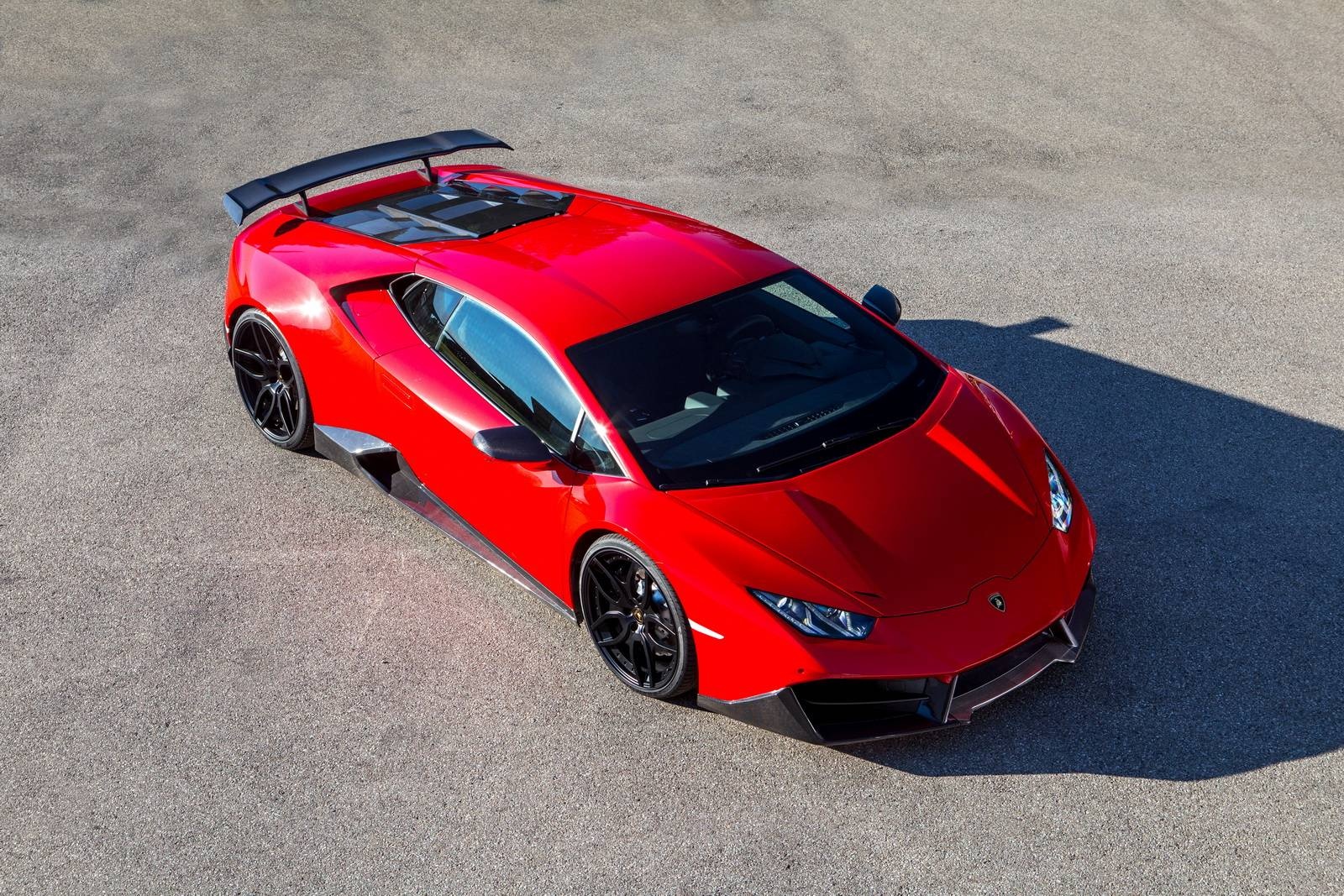 Lamborghini Huracan cau sau do anh 5