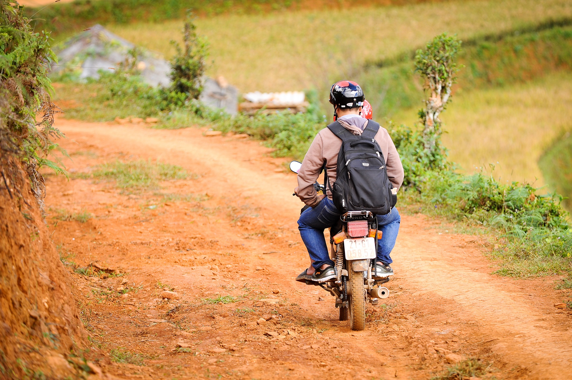 Phuot bang xe Vespa anh 16