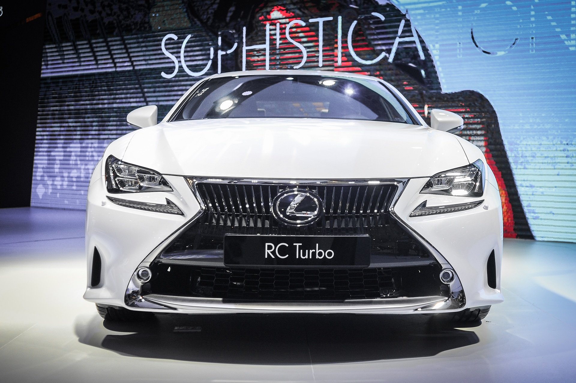 Lexus RC 200t tai Viet Nam anh 4