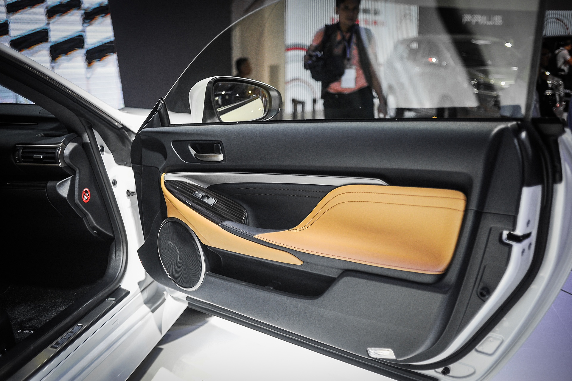 Lexus RC 200t tai Viet Nam anh 14