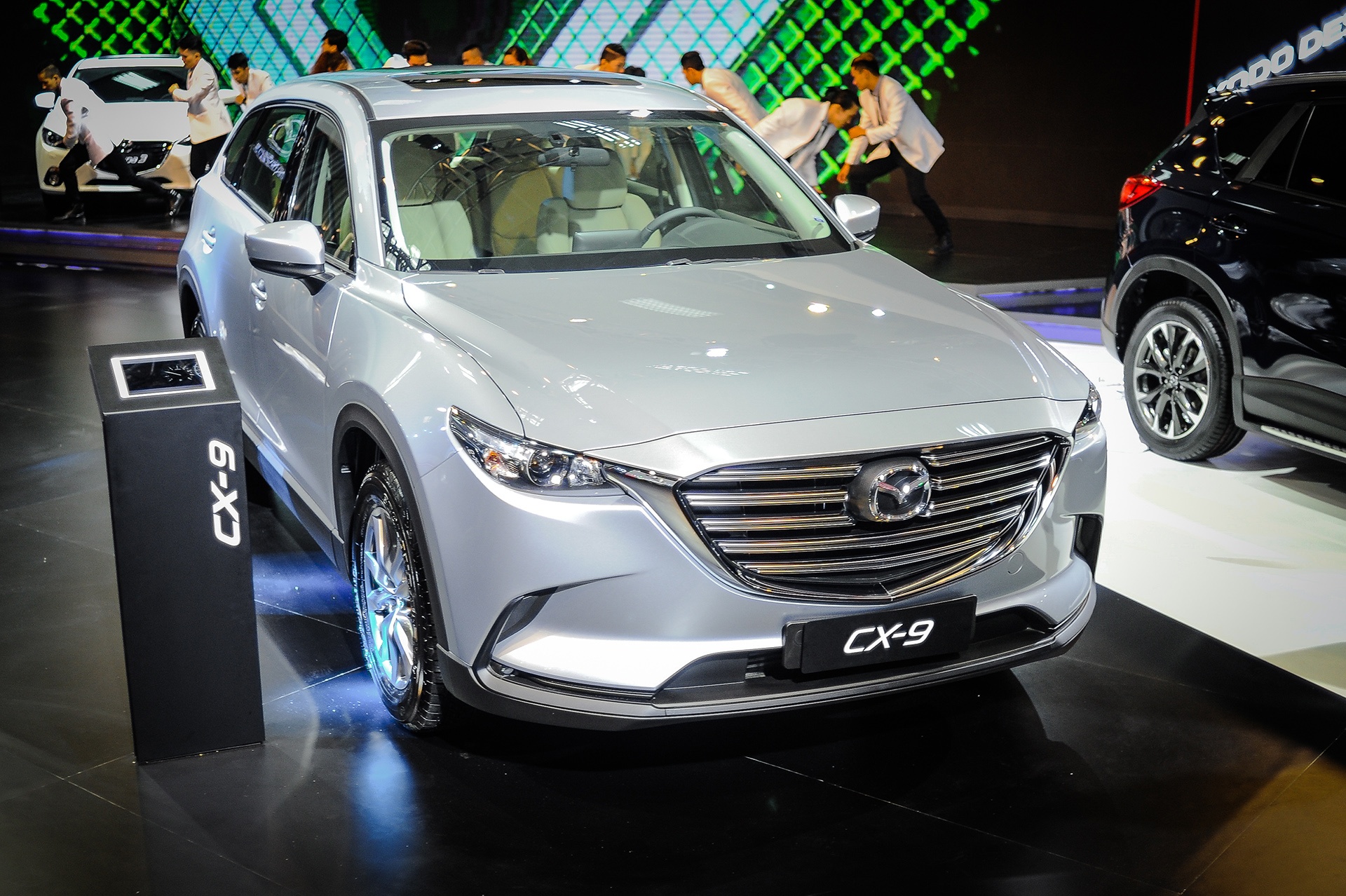 Mazda CX-9 the he moi tai Viet Nam anh 1