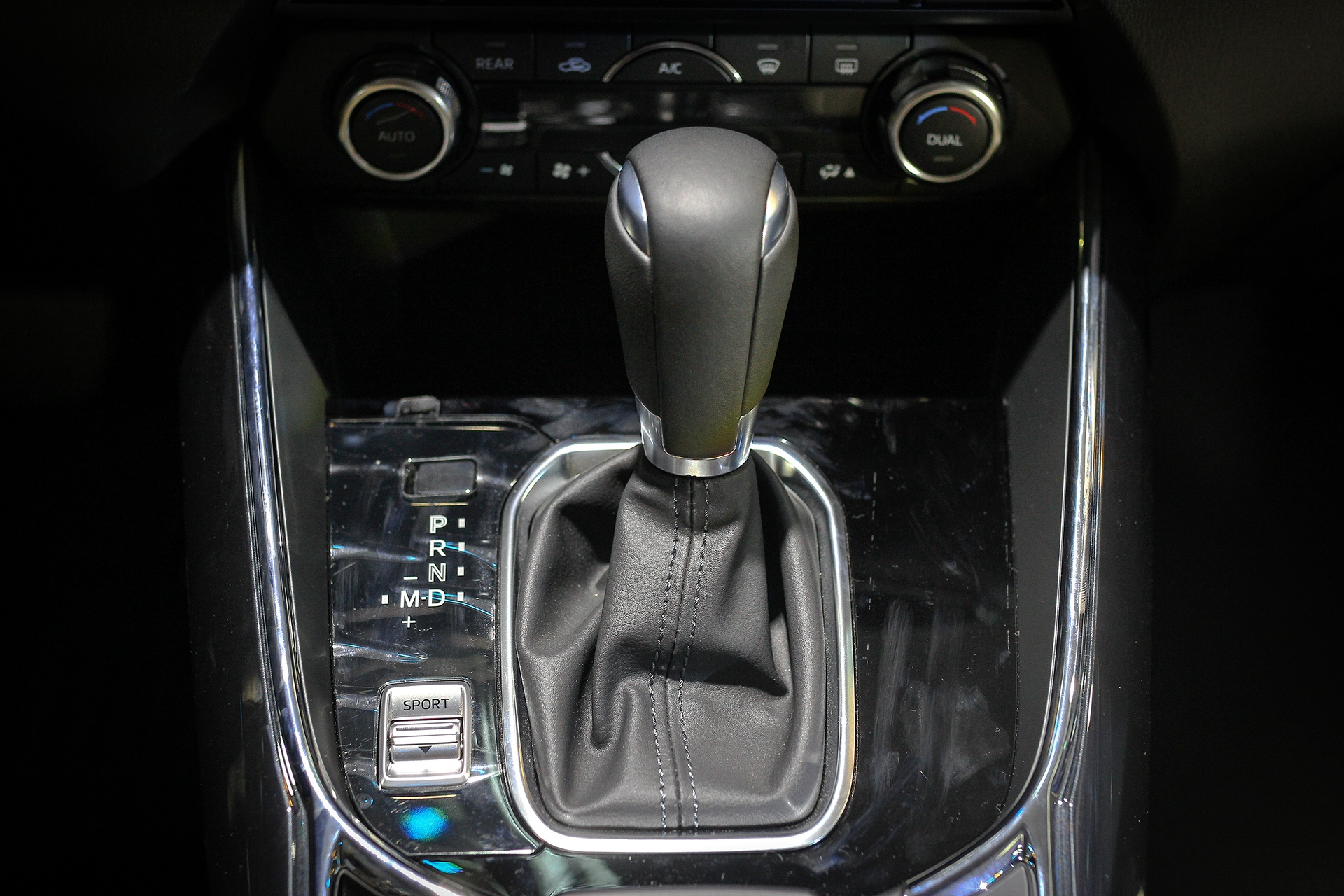 Mazda CX-9 the he moi tai Viet Nam anh 9