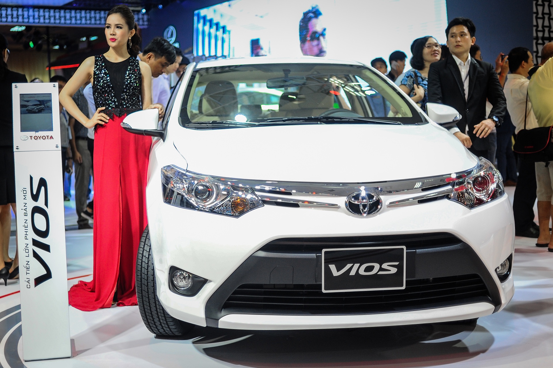 Toyota Vios 2016 ra mat tai VN, gia tu 532 trieu dong hinh anh