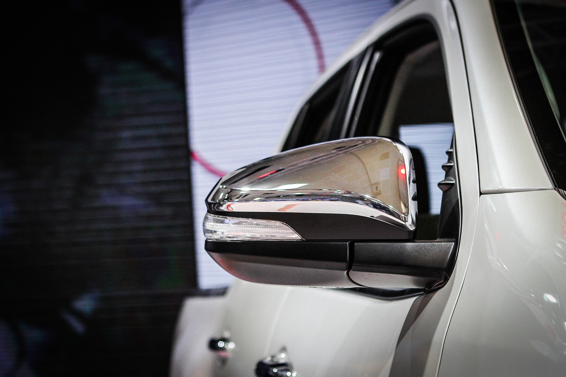 Toyota Hilux 2016 tai Viet Nam anh 6