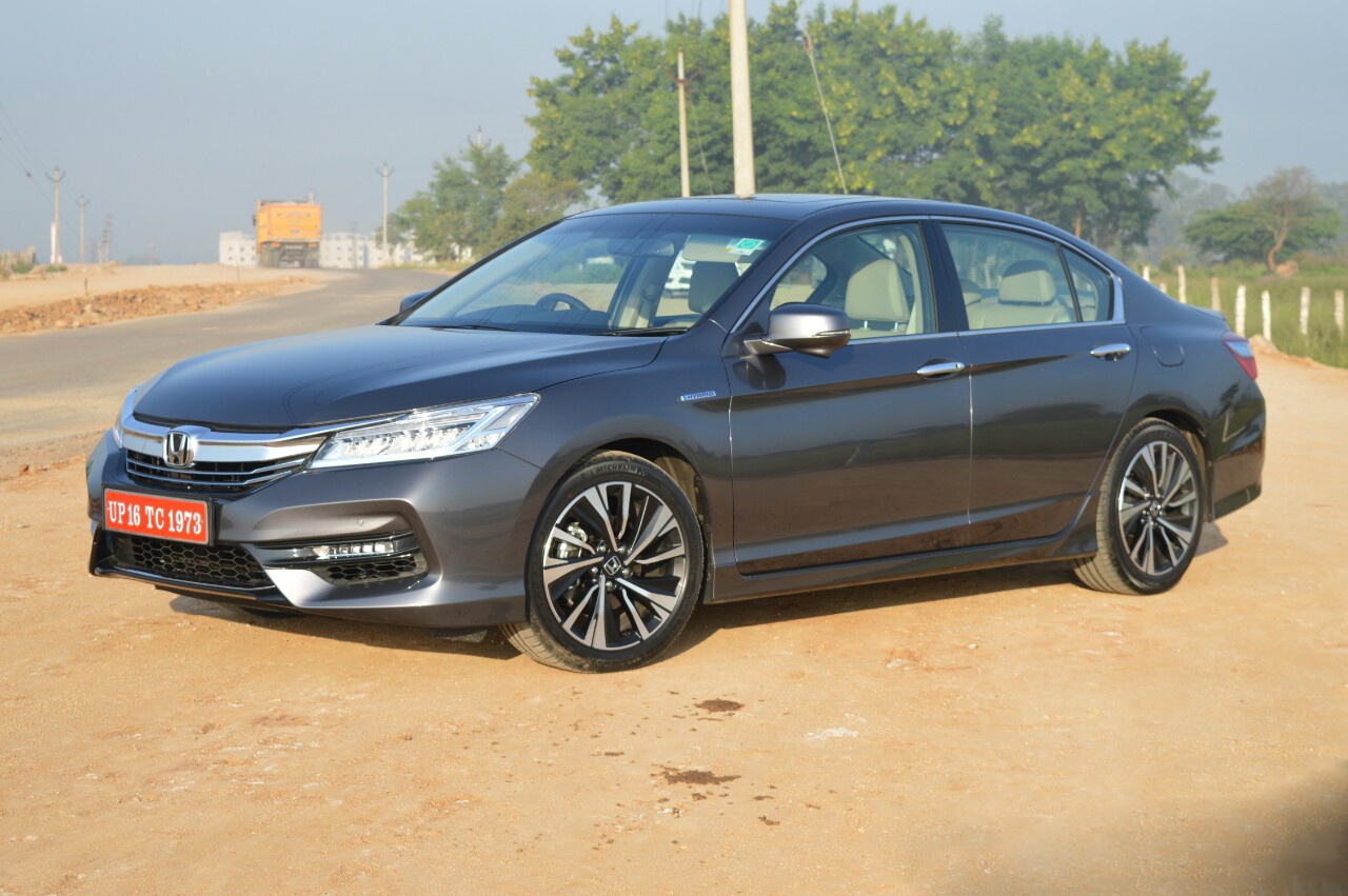 Honda Accord Hybrid gia tu hon 55.000 USD tai An Do hinh anh