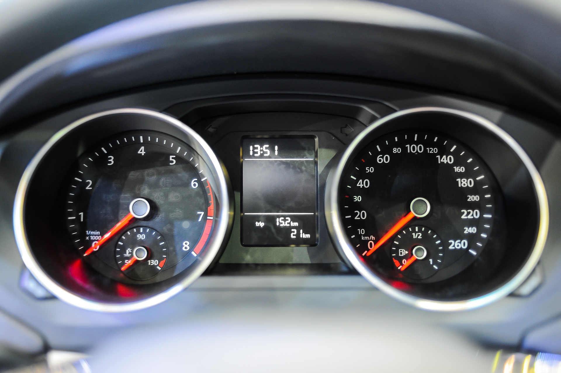 Volkswagen Jetta canh tranh Toyota Altis anh 9