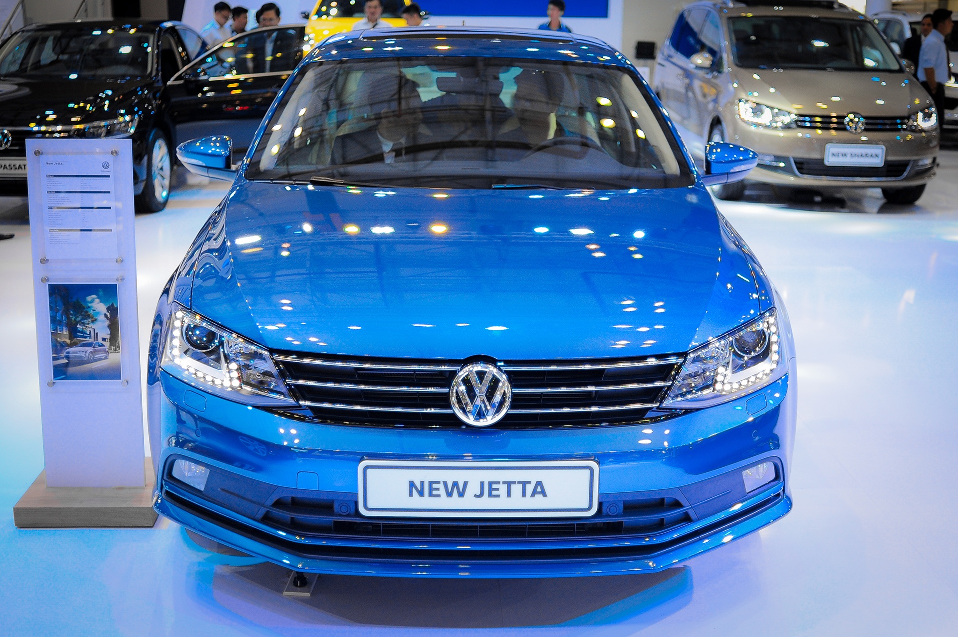 Volkswagen Jetta - doi thu moi cua Corolla Altis tai VN hinh anh